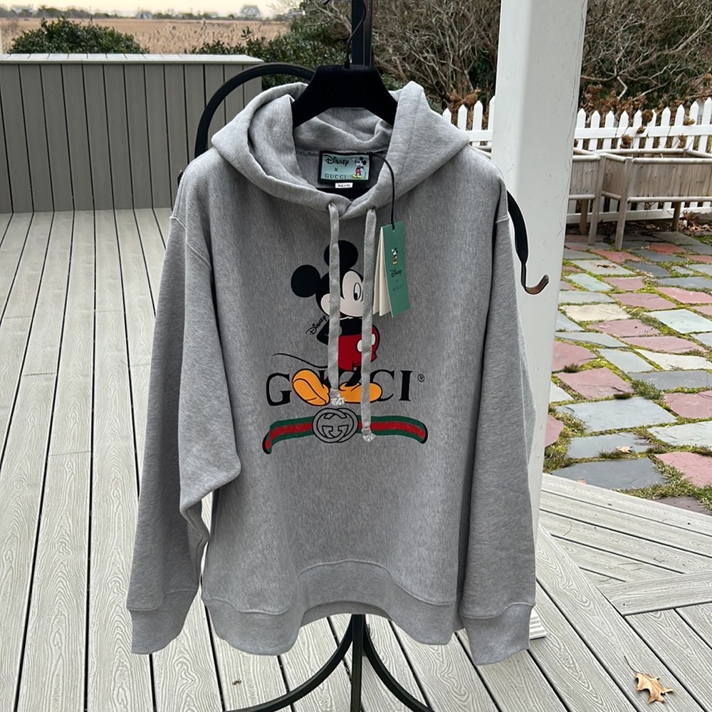 ๐ฆ Gucci x Disney Mickey Mouse Embossed Logo Hoodie - Picture 10 of 14